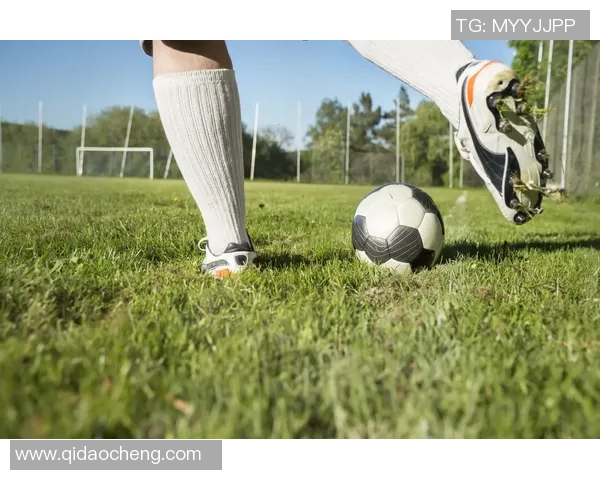 小孩踢足球能否助力长高成为足球明星的梦想与现实探讨